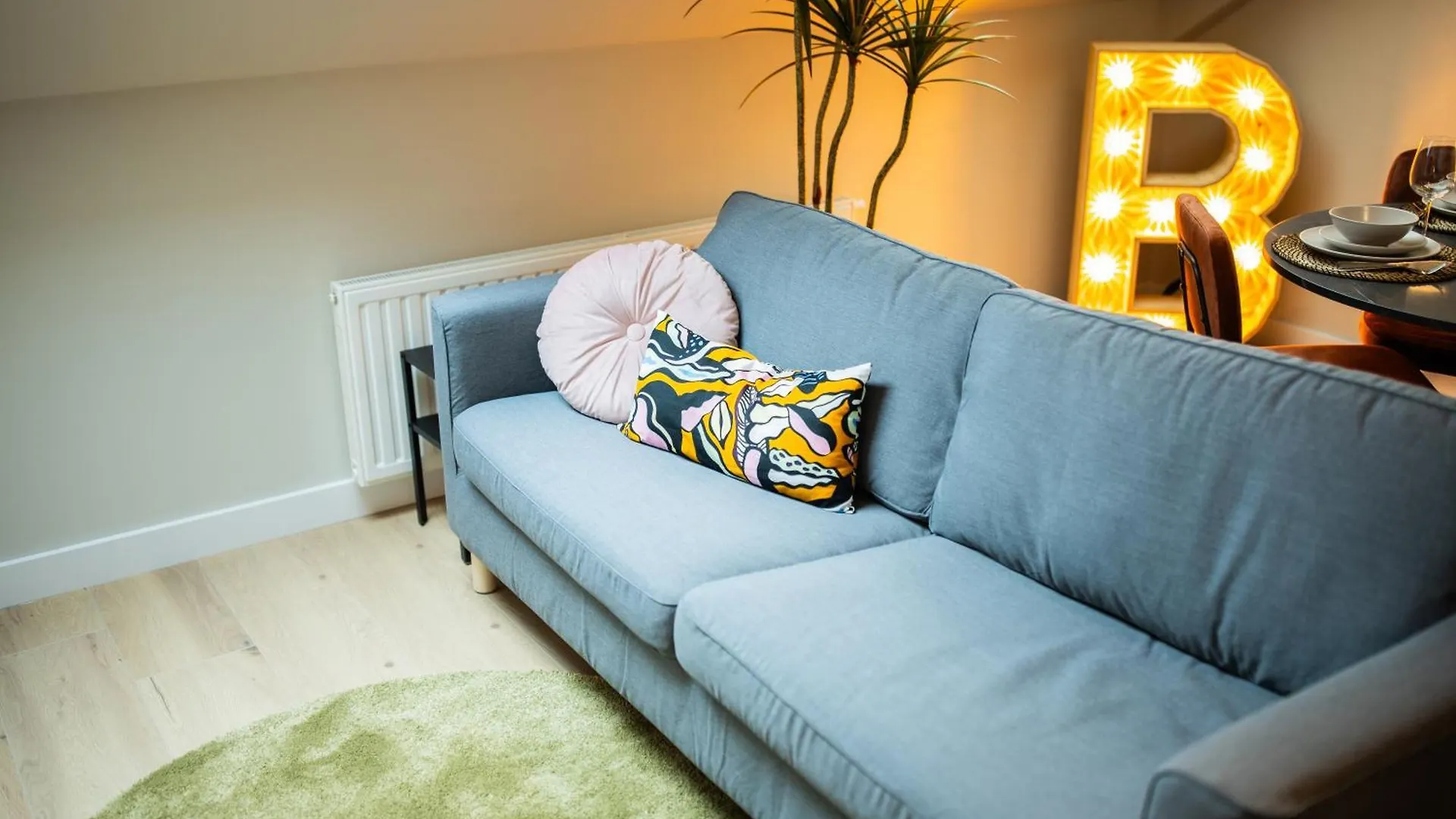 2E 3E Pijnackerstraat Apartment Rotterdam