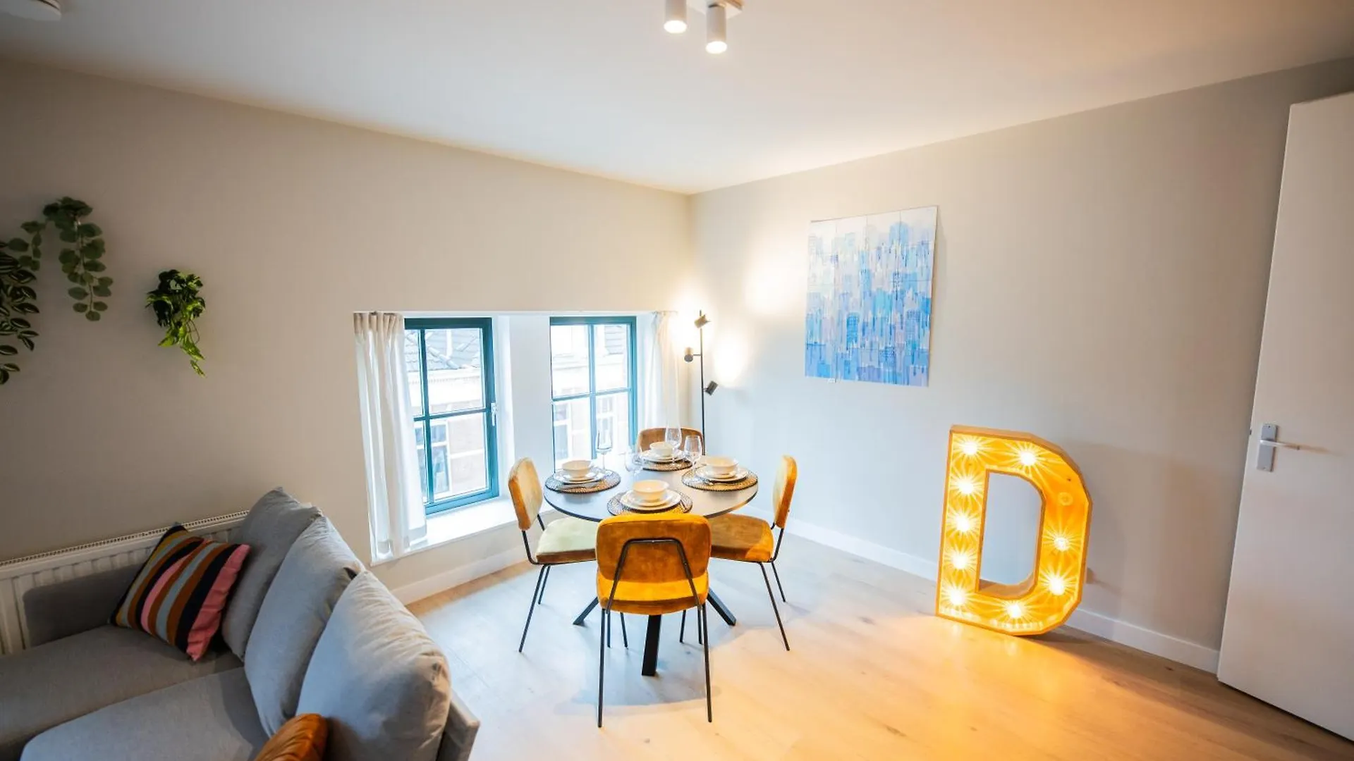 2E 3E Pijnackerstraat Apartment Rotterdam 0*,  Netherlands