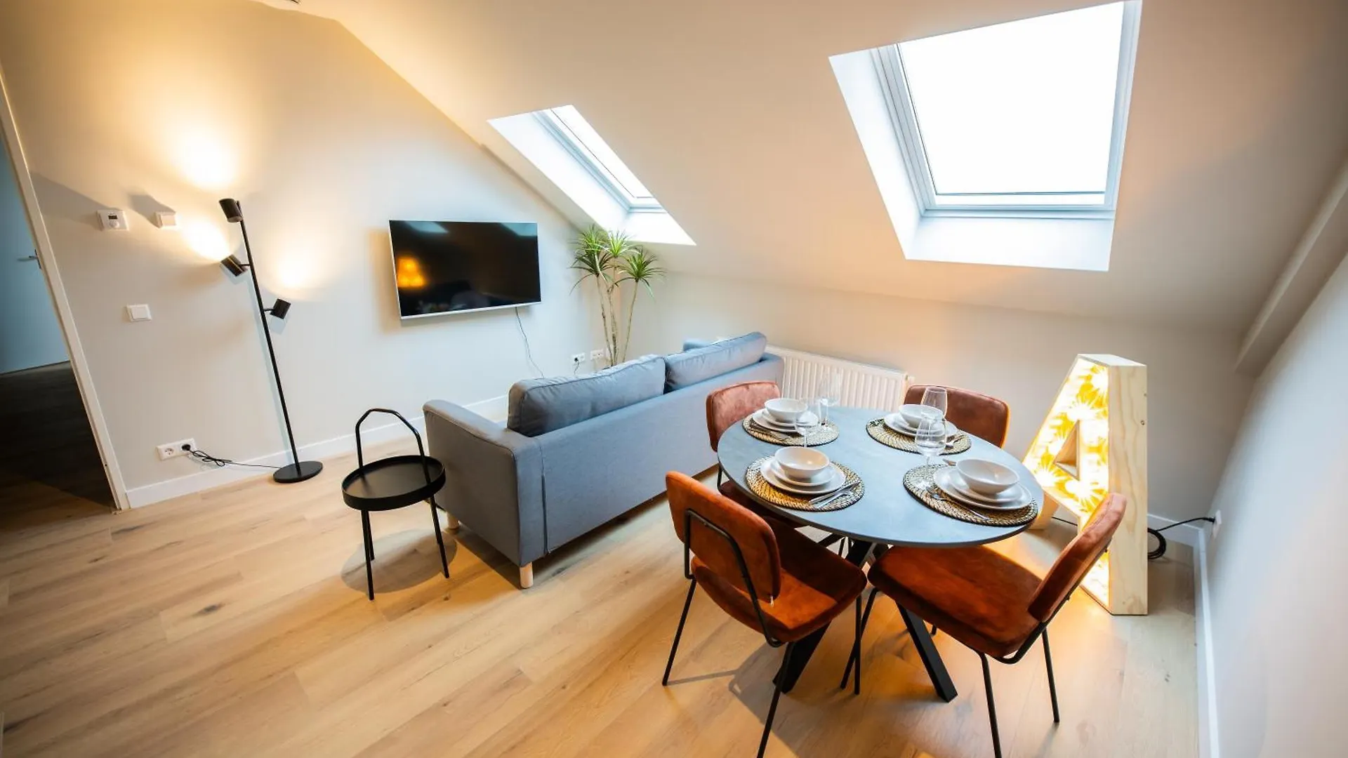 2E 3E Pijnackerstraat Apartment Rotterdam