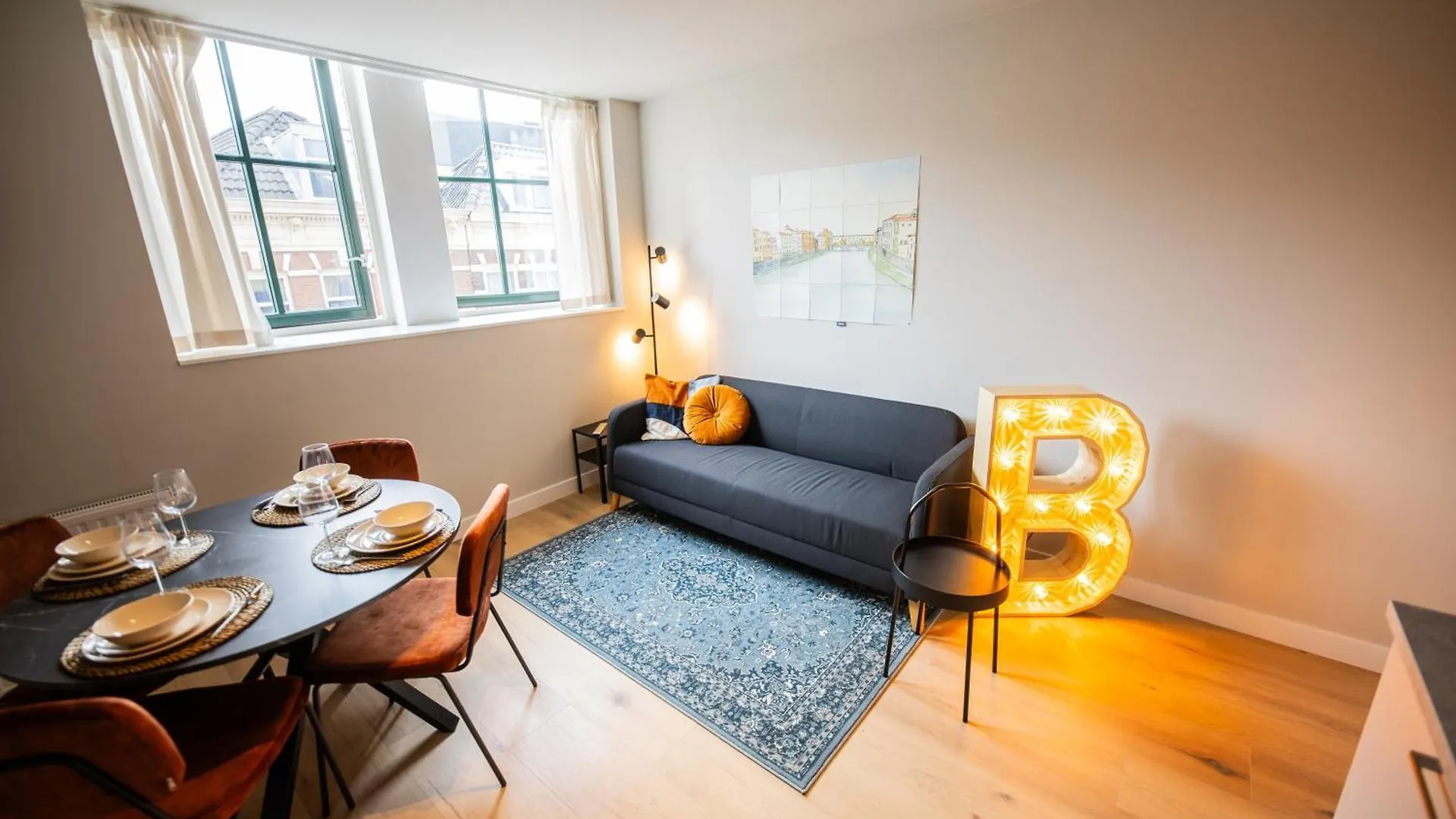 2E 3E Pijnackerstraat Apartment Rotterdam Netherlands