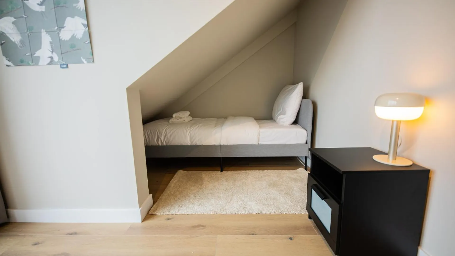 2E 3E Pijnackerstraat Apartment Rotterdam