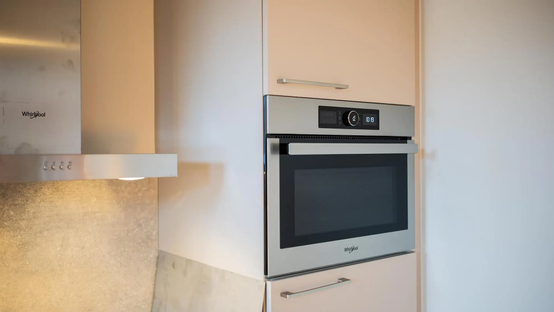 2E 3E Pijnackerstraat Apartment Rotterdam
