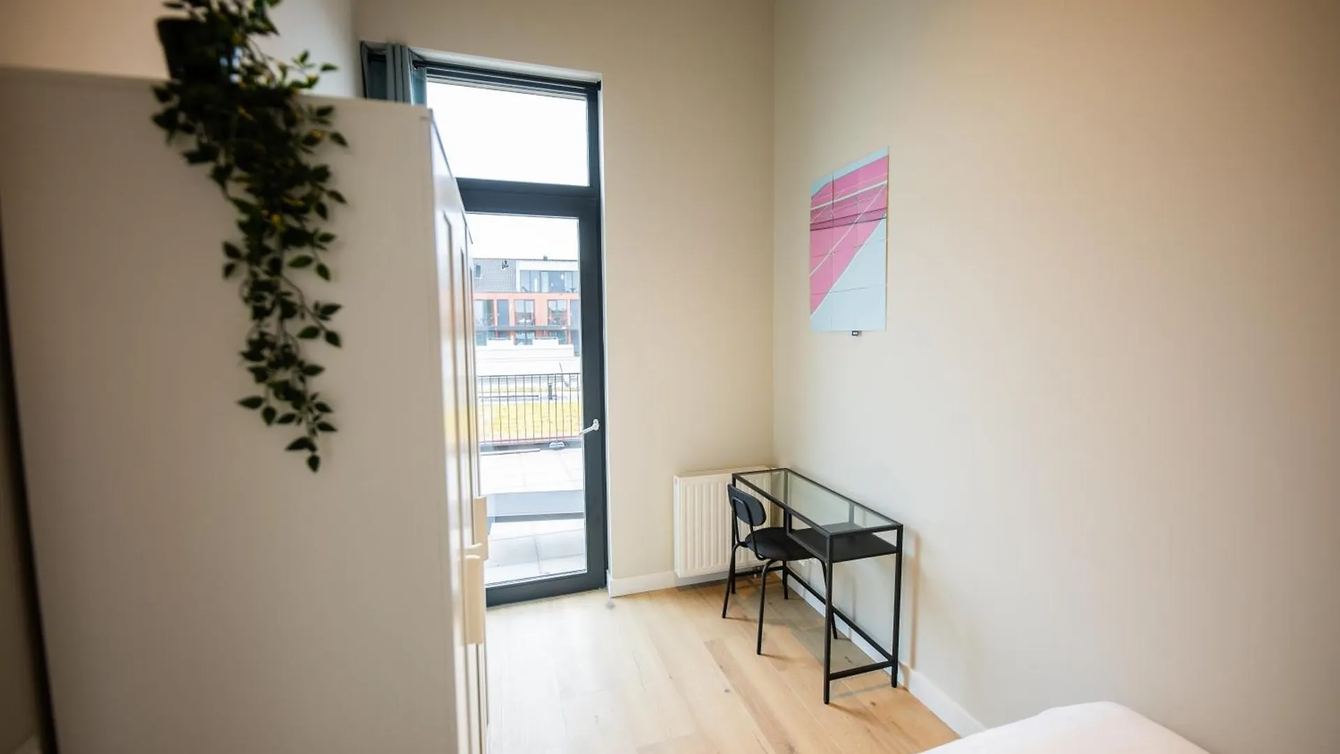 2E 3E Pijnackerstraat Apartment Rotterdam Netherlands
